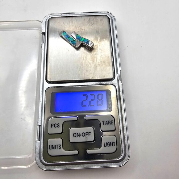 Sterling Silver Pendant With Crushed Synthetic Opal Inlay - Picture 3 of 13